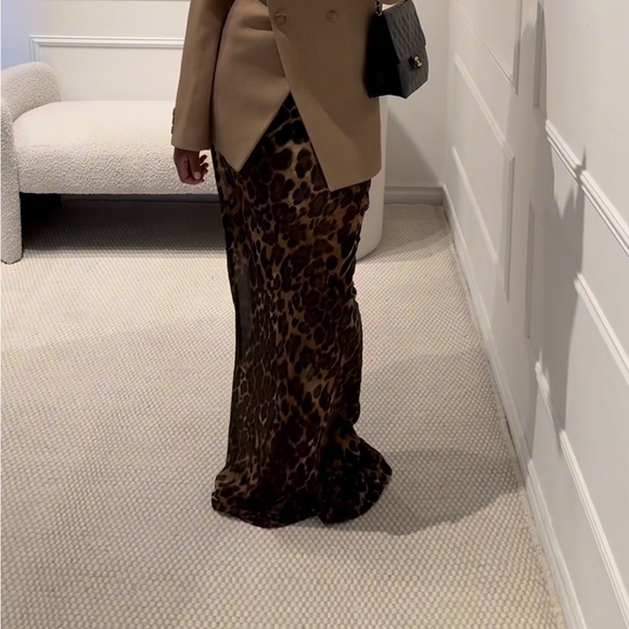 Mewmew Brand Maxi - Picture 2 of 4